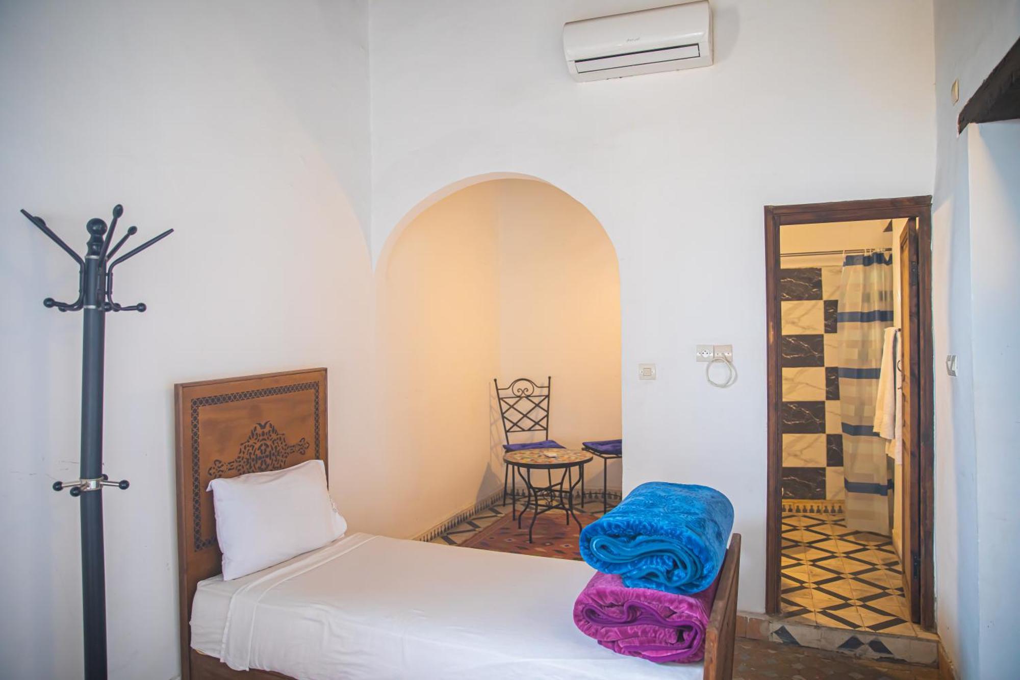 Dar Fez Arinas Hotel Exterior photo