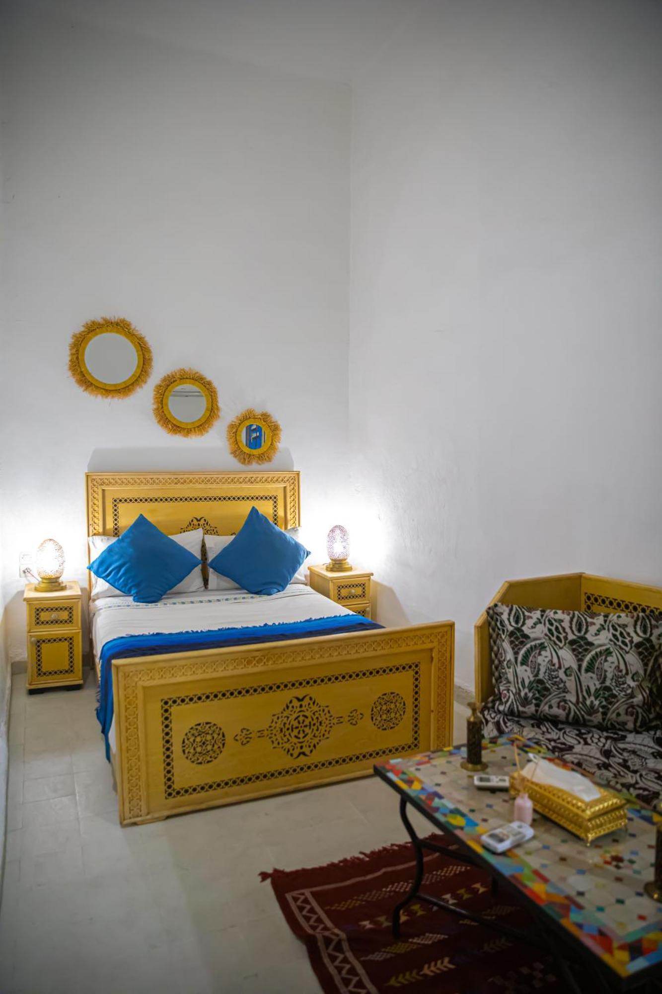 Dar Fez Arinas Hotel Exterior photo